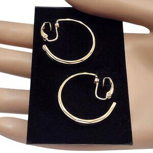 1 1/8" Avon Crimped Hoop Clip On Earrings Gold Tone Vintage Fine Rib Accent Line